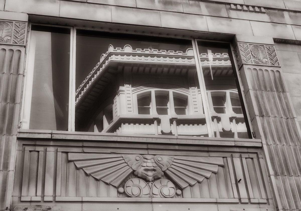 The Plaza Hotel Pioneer Park El Paso Exterior photo Detail of the facade